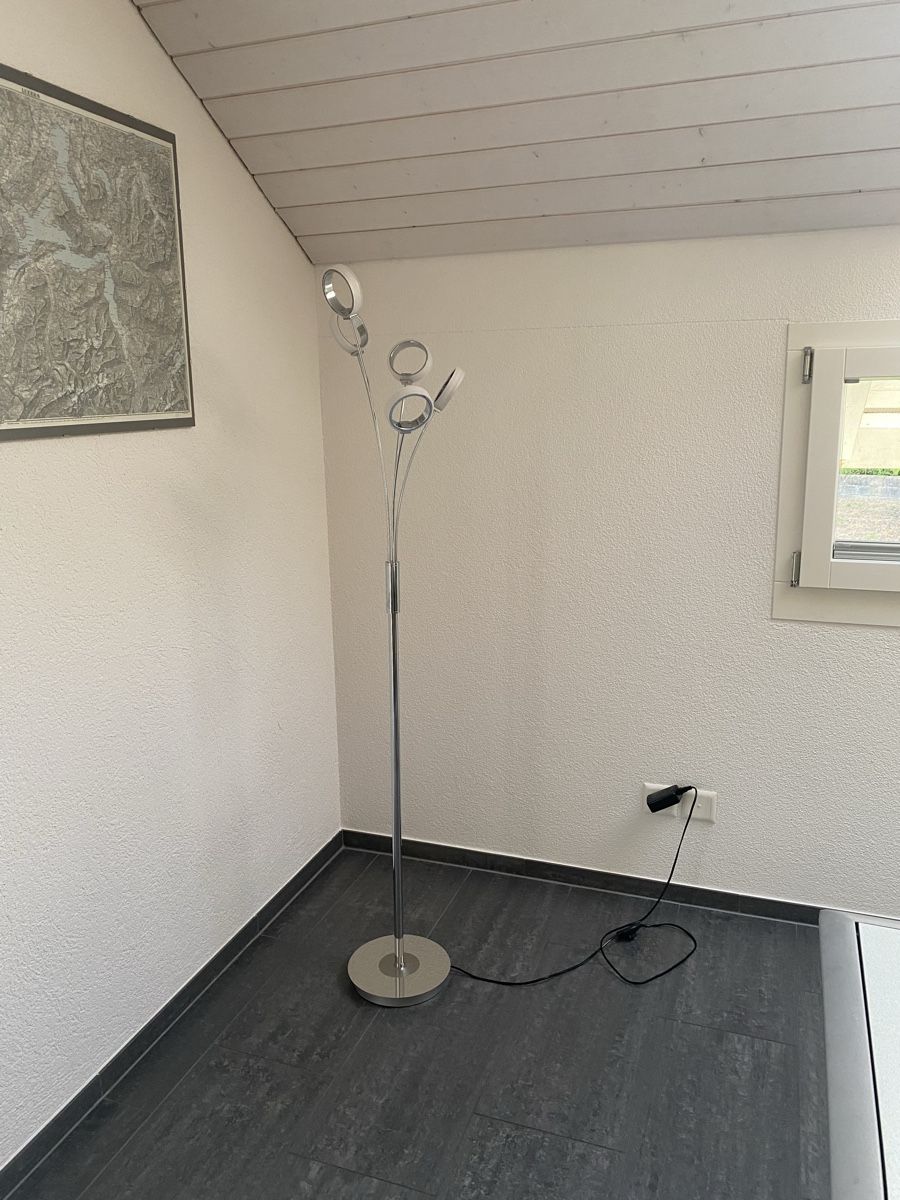Livique Lampen: Stehlampe LED – Gebraucht aus Willisau von mima2.0 5