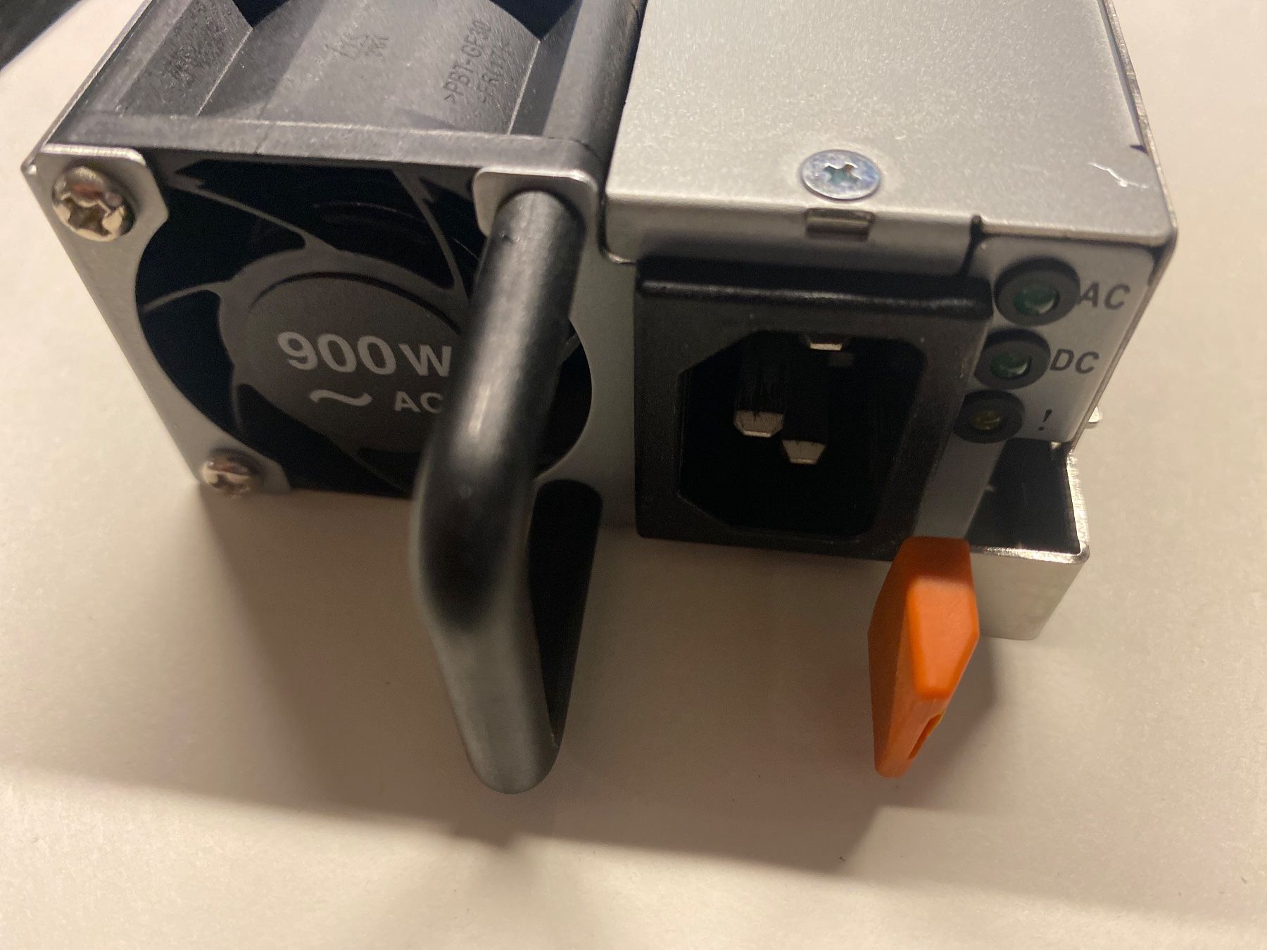 Elektronikbauteile: Server Netzteil 12V 73A 900W 7001706-J000 – Gebraucht aus Fislisbach von Special24 2