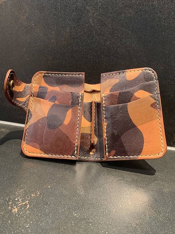 Portafogli: Leder Biker-Wallet im Camouflage-Style – Usato da Uttigen venduto da Bartolin78 1