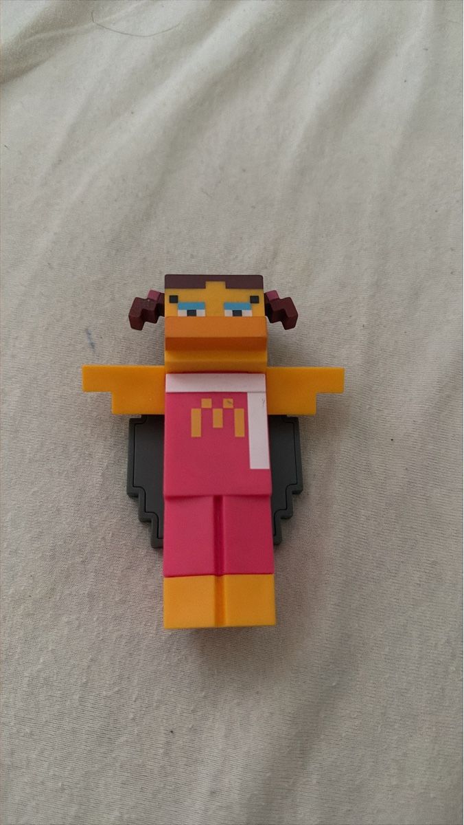 Mc Donald's Statuette: Minecraft Spielfigur Mädchen gebraucht – Nuovo (secondo la descrizione) da Zürich venduto da Dar_bgc8