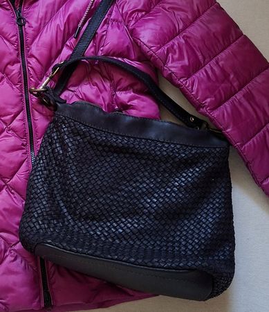 Neue Handtasche echt Leder schwarz