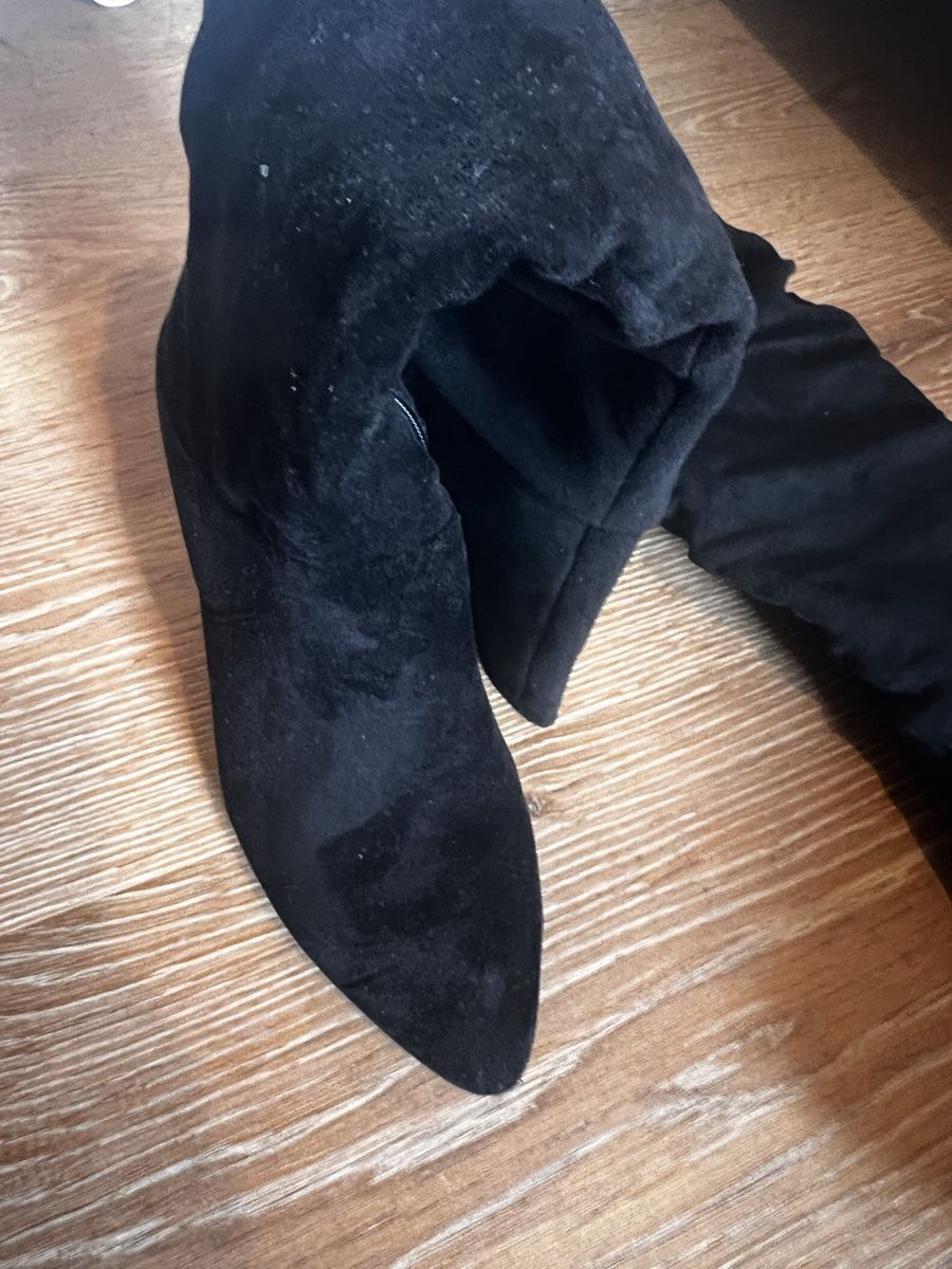 Scarpe da donna: Schwarze Overknee Stiefel Gr. 36 mit Strass Absatz – Usato da Moudon venduto da patricia115 2