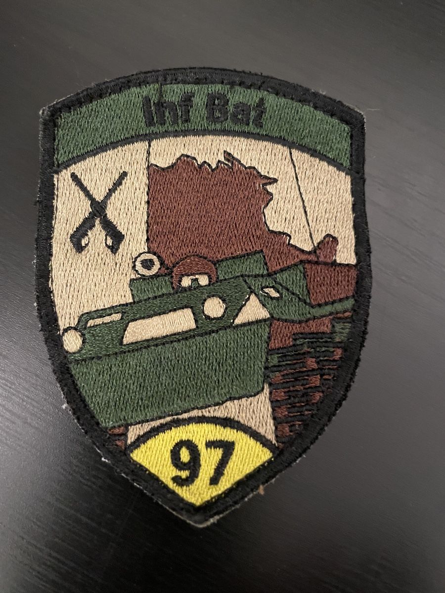 Schweizer Armee Placchette & Badge: Badge - Schweizer Armee - Inf Bat 97 – Usato da Rütihof venduto da Highwayjackie