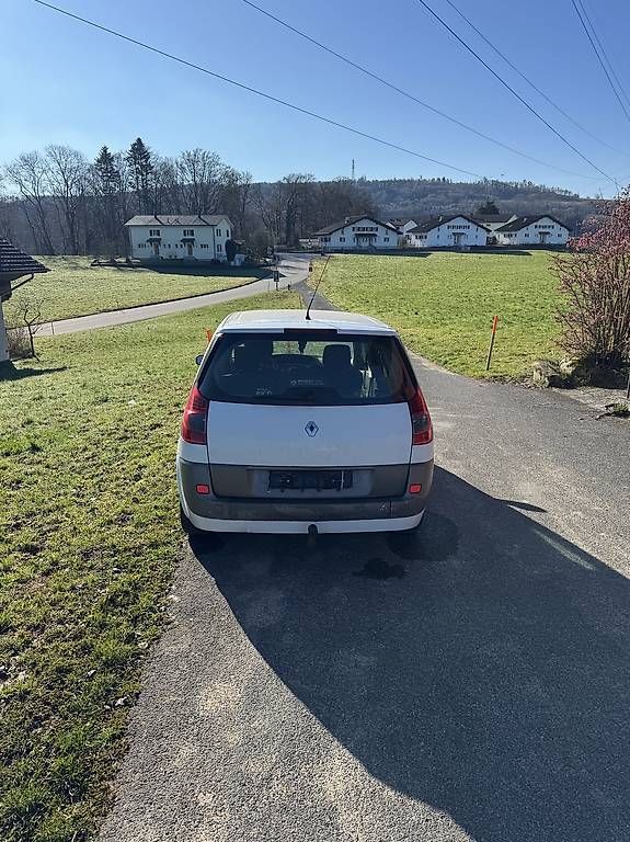Autos: Renaut Scenic – D'occasion à Mühleberg par Stifu2014 3