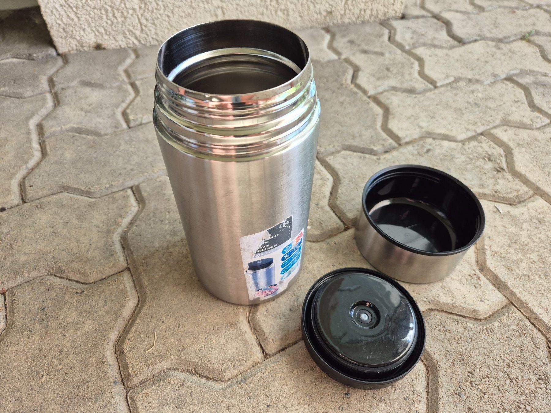 Trinkflaschen & Thermosflaschen: Edelstahl-Thermosflasche 1L, Carrefour – Gebraucht aus Uitikon Waldegg von AnjS27 2