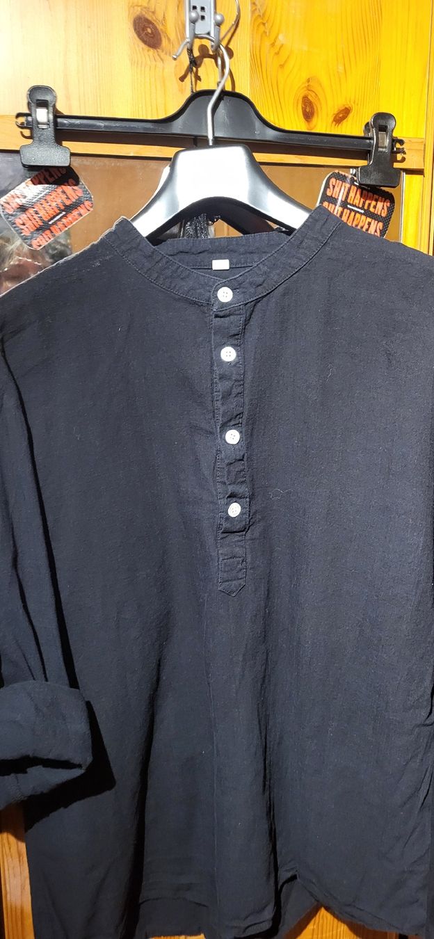 Chemises: Herrenhemd Lang/oder 3/4 arm Schwarz Baumwolle grob. Gr. XXL – D'occasion à Schweizersholz par fuchs06 2