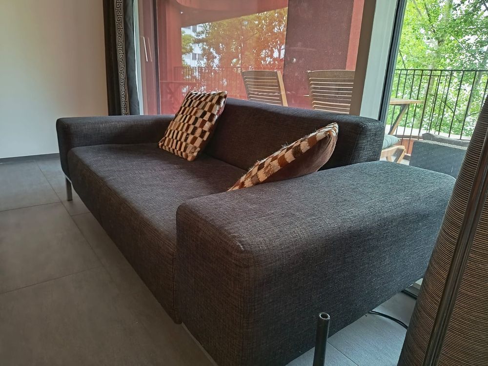 Stilvolles Sofa/Couch mit Kissen - Gemütlich (Gebraucht) in ...