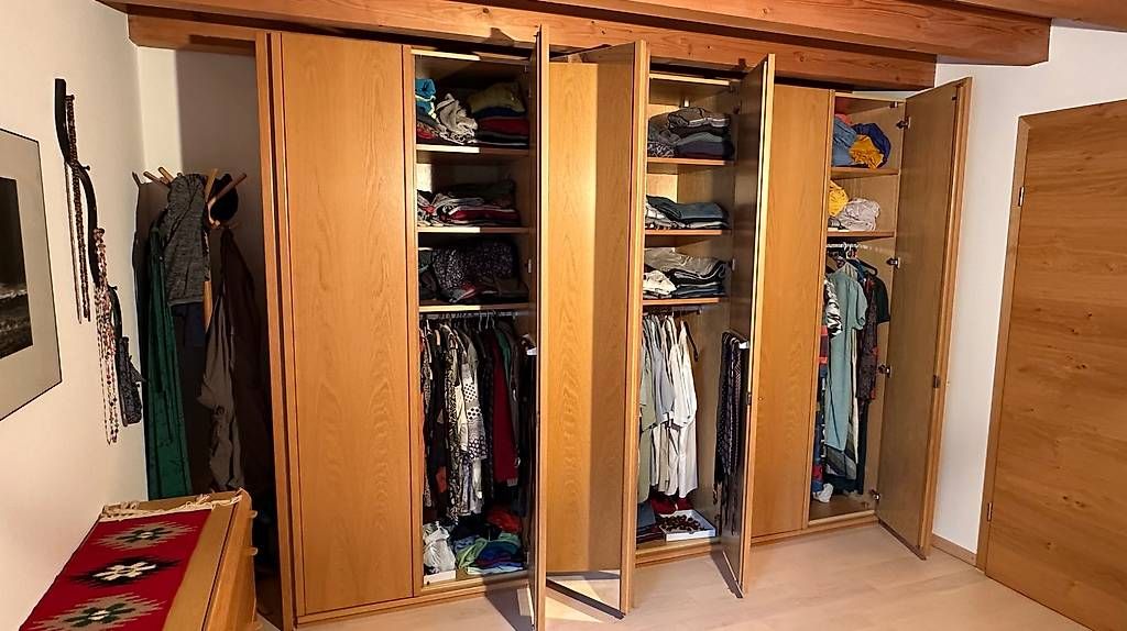 Letti: Komplettes Schlafzimmer – Usato da Seftigen venduto da hei_2b7t 2