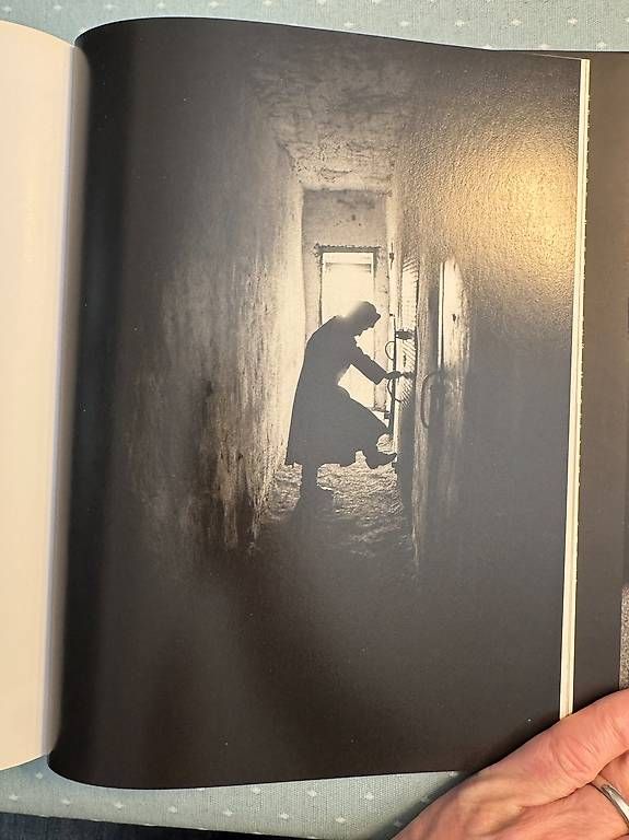 Livres: Fotobuch Julia Calfee - Spirits and Ghosts – D'occasion à Bachenbülach par photomoments 4