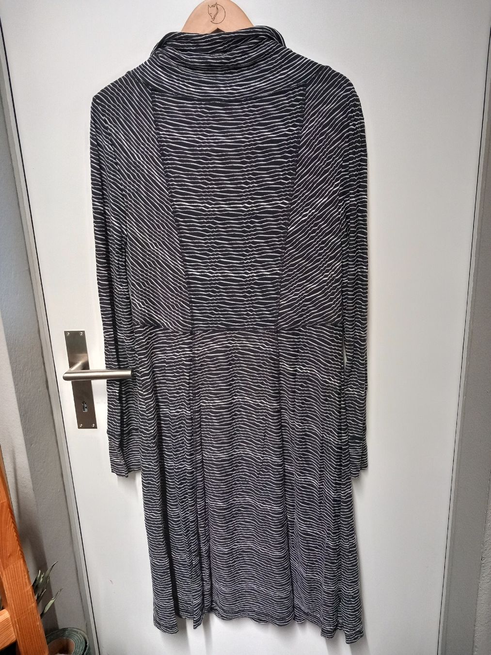 Kleider: Kleid Simclan Gr.42 – Gebraucht aus Gwatt (Thun) von umwelt-brocki 2