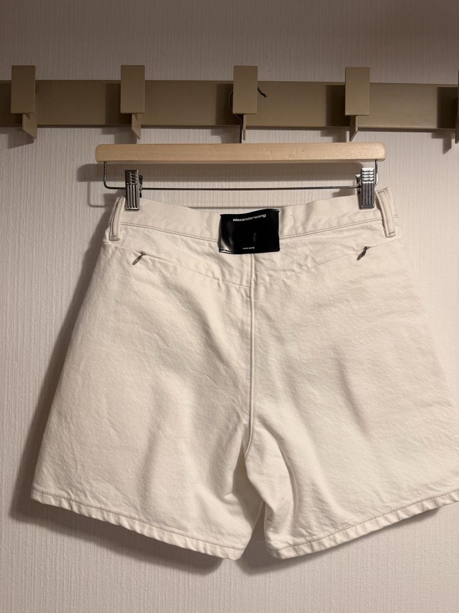Alexander Wang Jeans: Shorts Alexander Wang taille 25 – D'occasion à Monnaz par MDVintage 3