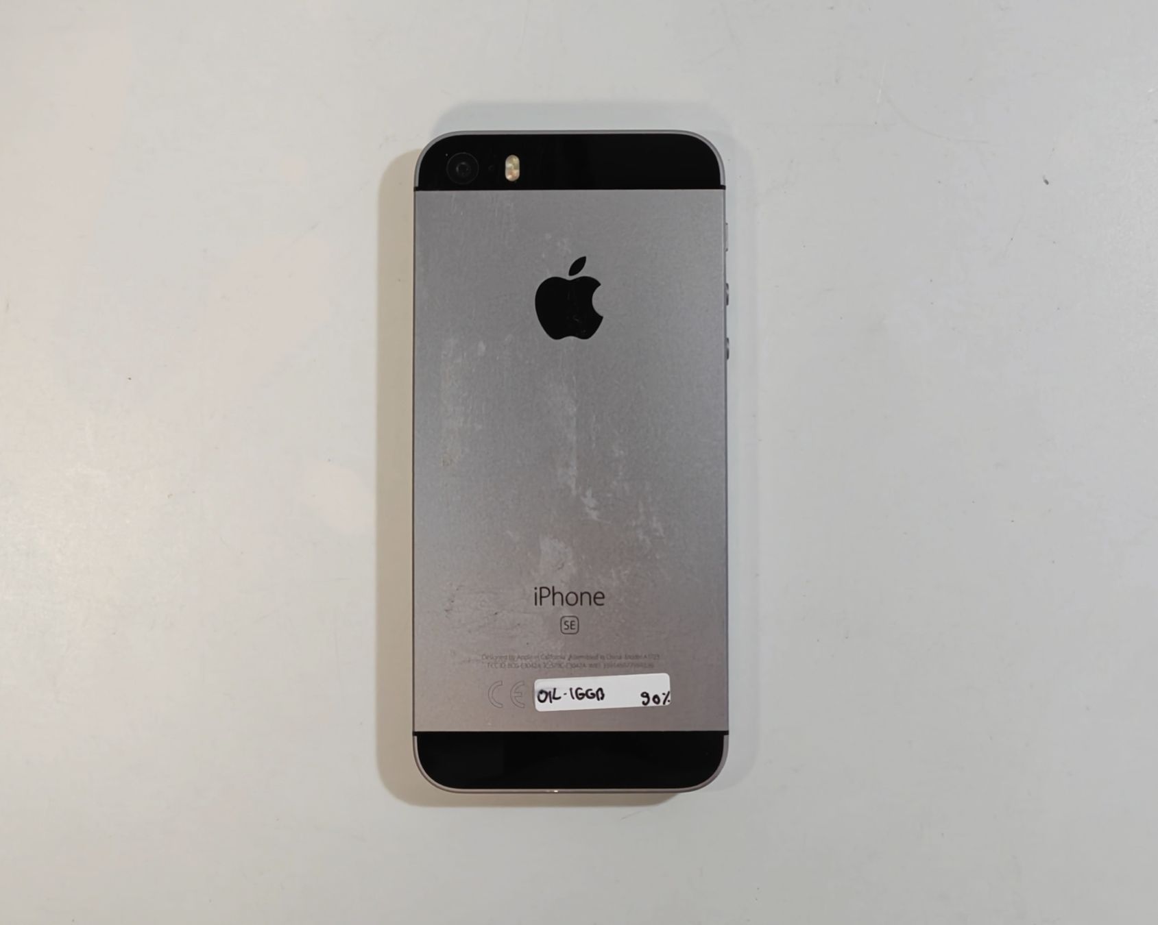 Apple Portables: iPhone SE – D'occasion à Ehrendingen par Rocky985 1