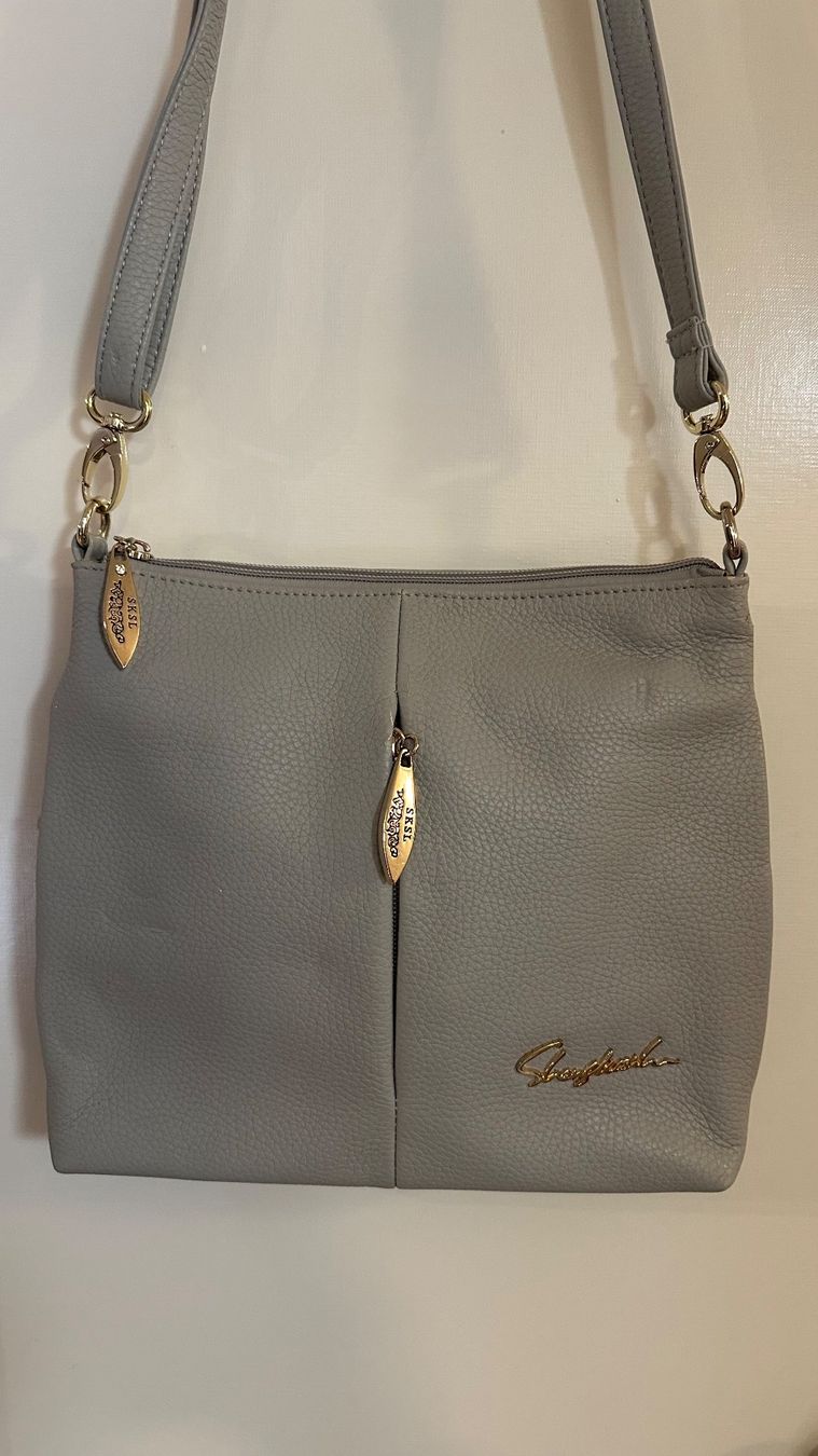 Taschen für Damen: Damen Tasche – Gebraucht aus Jonen von BMWE369