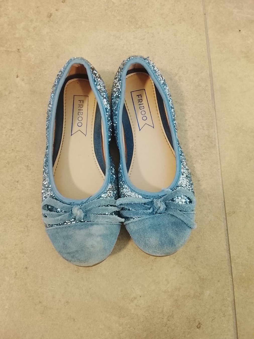 Friboo Scarpe per ragazzi: Ballerinas Gr. 29 – Nuovo (secondo la descrizione) da St. Gallen venduto da Fluros