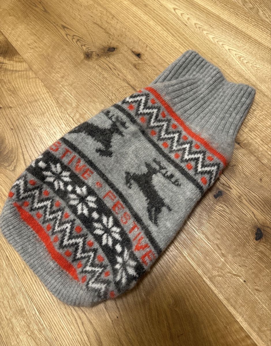 Abbigliamento: Hund Pullover – Usato da Sirnach venduto da D.SecondChance