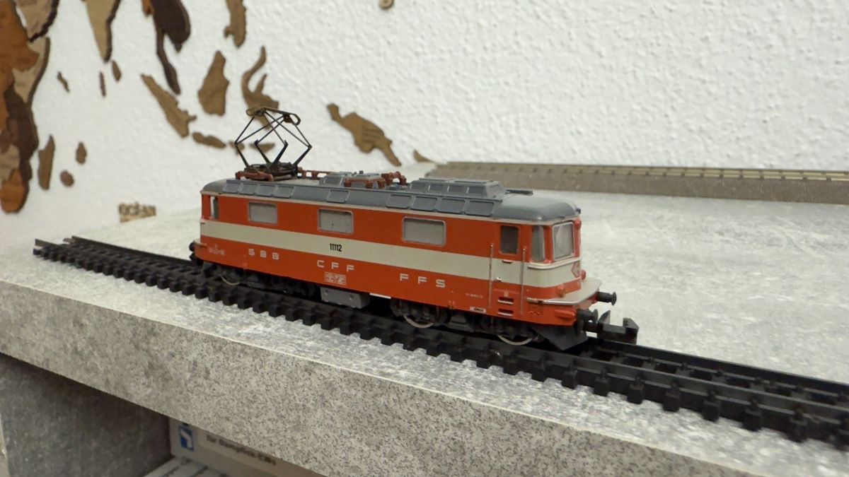Trix Modellini di ferrovie: Minitrix Re 4/4 Swiss Express Spur N – Usato da Schlieren venduto da rat_lq6b 2