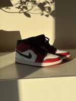 Air Jordan 1 Mid rot/weiss, Grösse 41