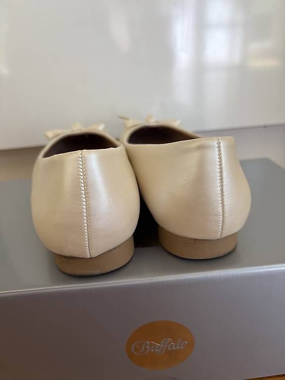 Scarpe da donna: Brautschuhe Ballerinas - gr. 38 – Usato da Wädenswil venduto da jeannerroola 2