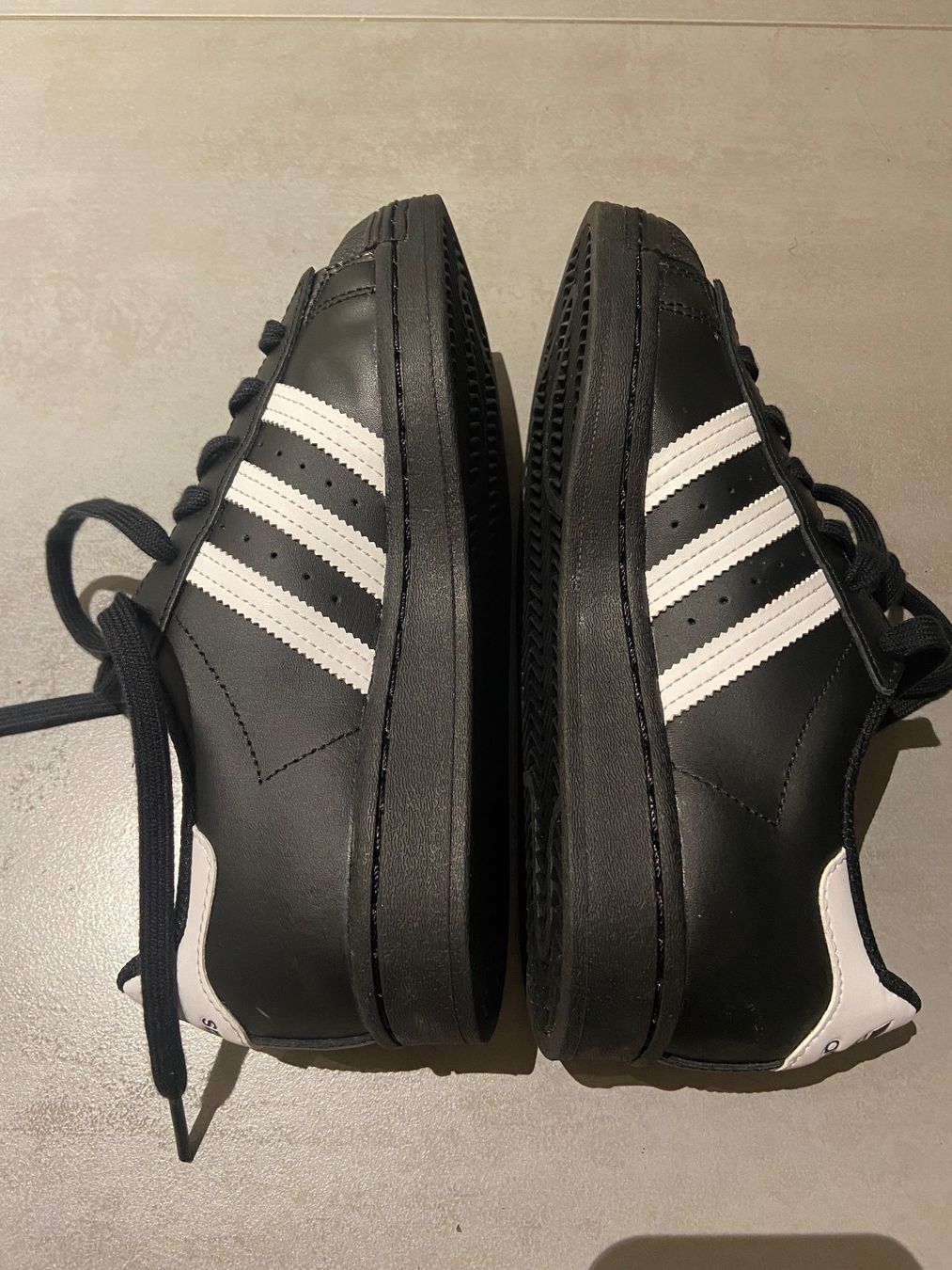 Adidas Herrenschuhe: Adidas Superstar 36 2/3 – Neu (gemäss Beschreibung) aus Horgen von nasten 1