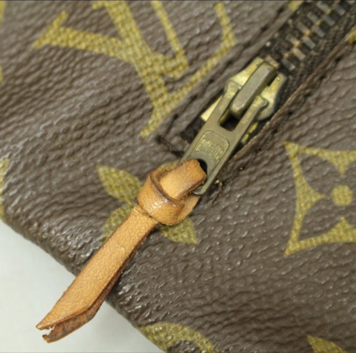 Louis Vuitton Borse da donna: Louis Vuitton - Pochette -  Brun Original – Usato da Le landeron venduto da Linaluxe 8