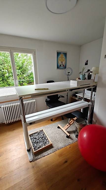 Scrivanie: Elektrisches Stehpult – Usato da Thun venduto da nic_glc9 1