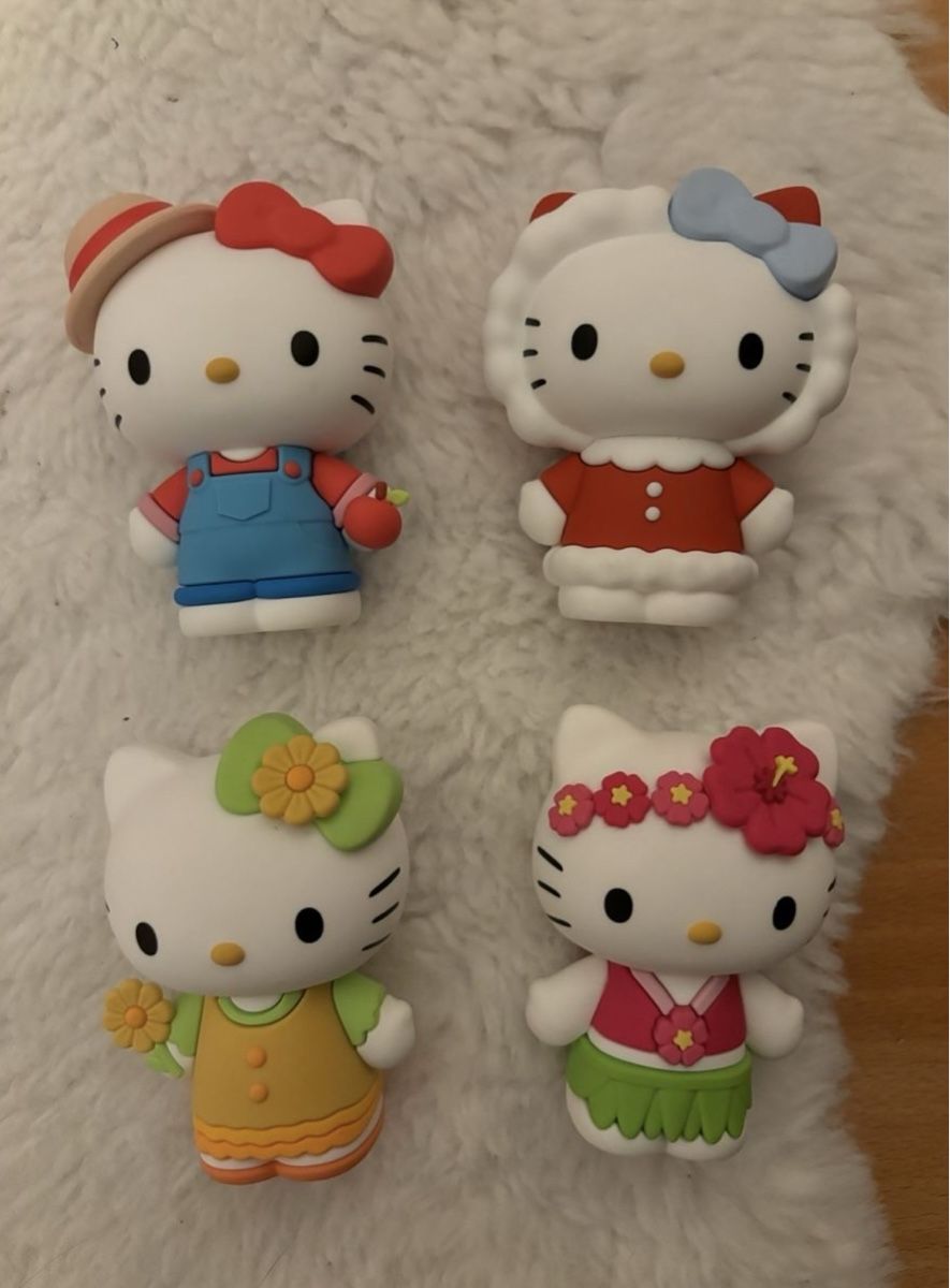 Hello Kitty Figuren: 2x Hello Kitty Doll – Neu (gemäss Beschreibung) aus Russikon von sve_v78w
