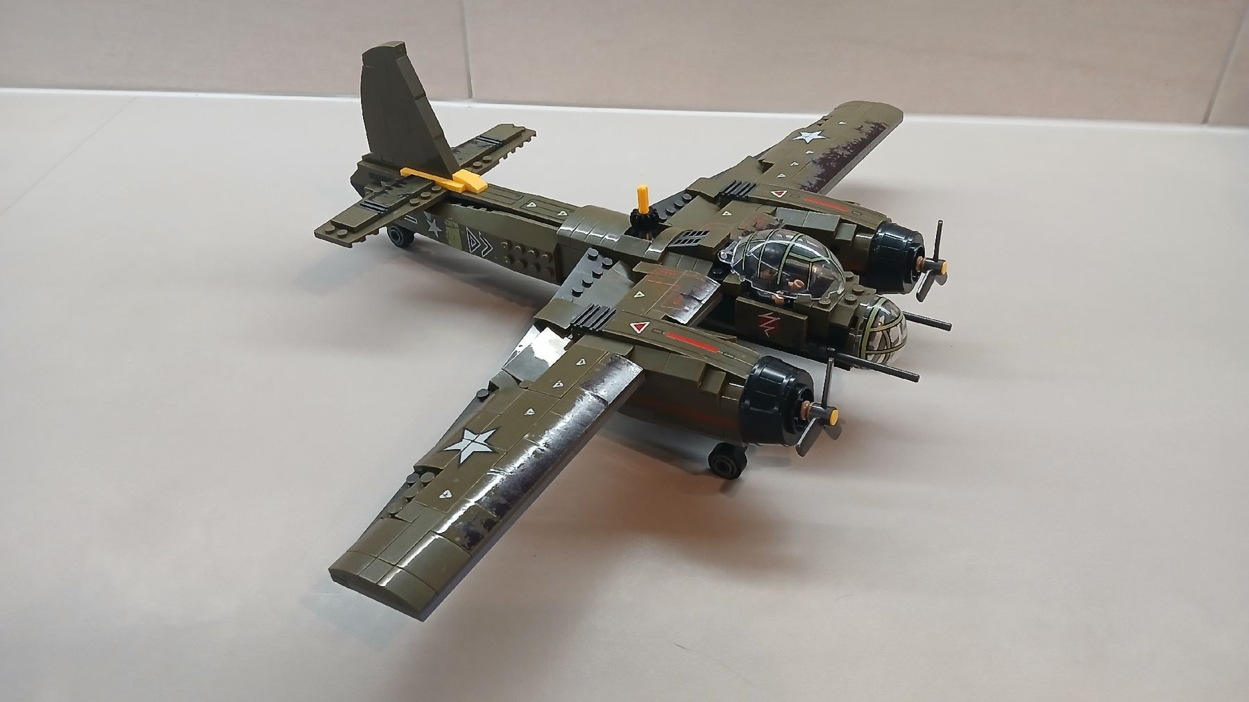 Lego Jeux de construction: Brick type lego bombardier – D'occasion à Romainmôtier par PanPan 3