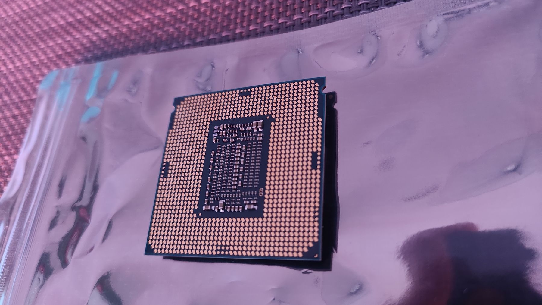 Intel PC: Intel Core i5-9400 Prozessor SR3X5 2.90GHz CPU – Usato da Gümligen venduto da JohnnyOnyx 2