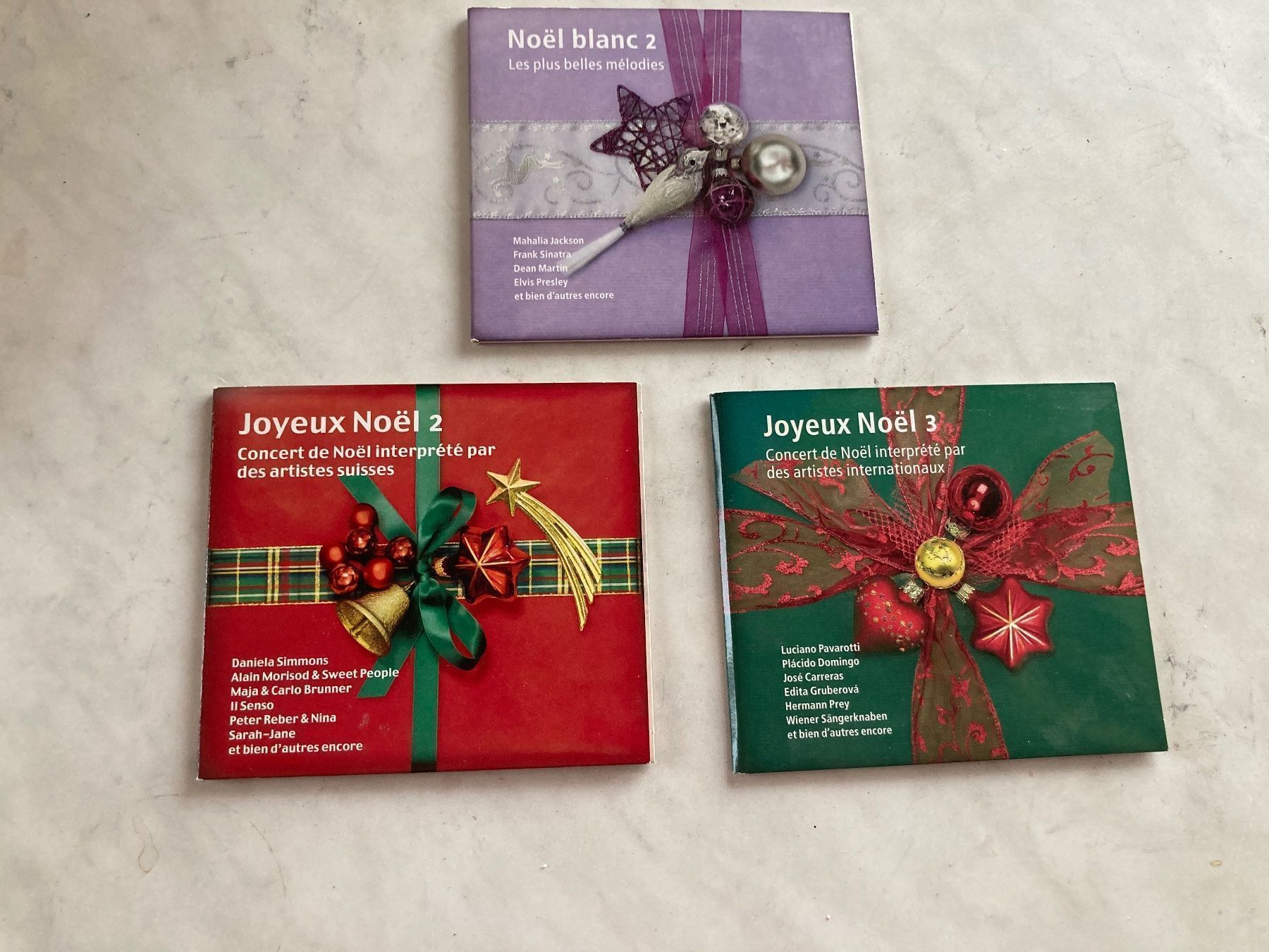 CD: CD‘s Weihnachten/ Joyeux Noël – Usato da Châbles FR venduto da Tunturi7