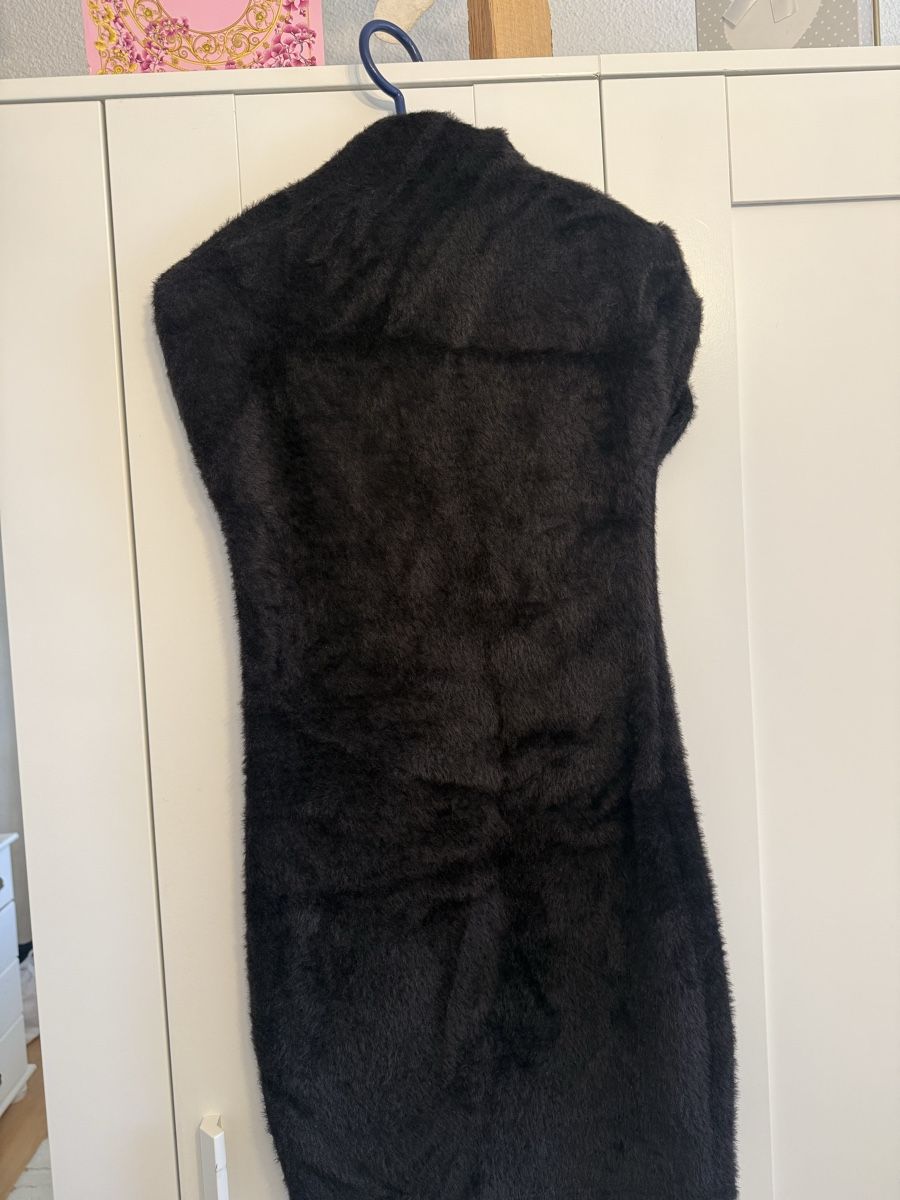 Kleiderpakete: Damen Kleider Set schwarz grösse S – Gebraucht aus Rudolfstetten von wit_8cpq 2