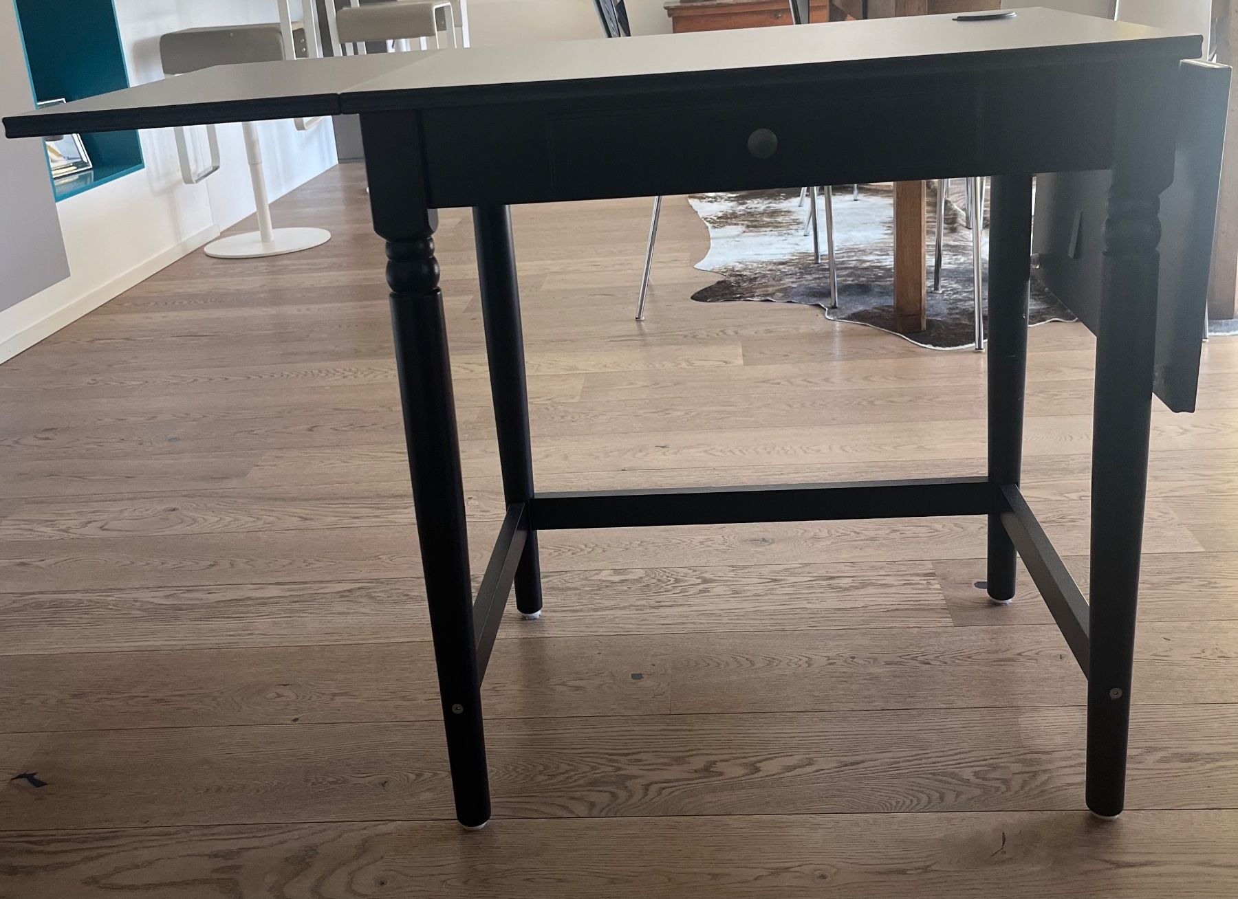 Scrivanie: Table pliable noire avec un tiroir – Usato da Troinex venduto da gra_w2qw 8