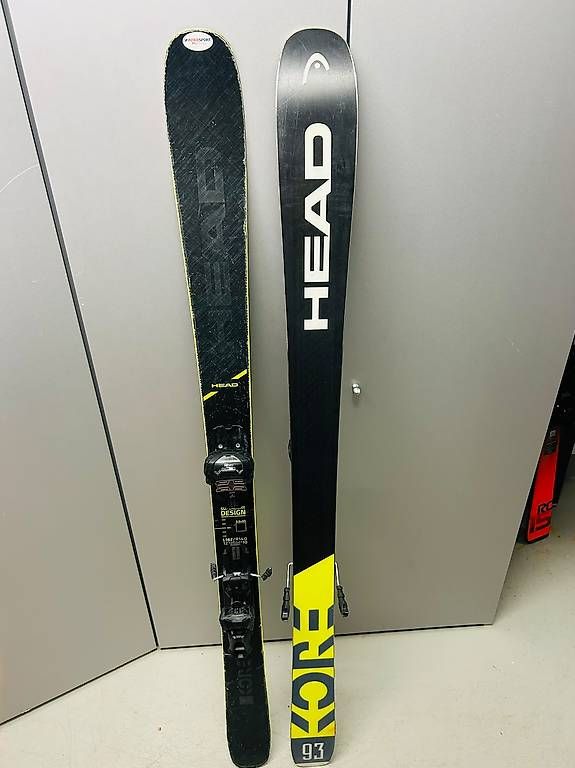 Sci: Head Kore All Mountain Ski 162 cm mit Bindung – Usato da Ibach venduto da meibaum