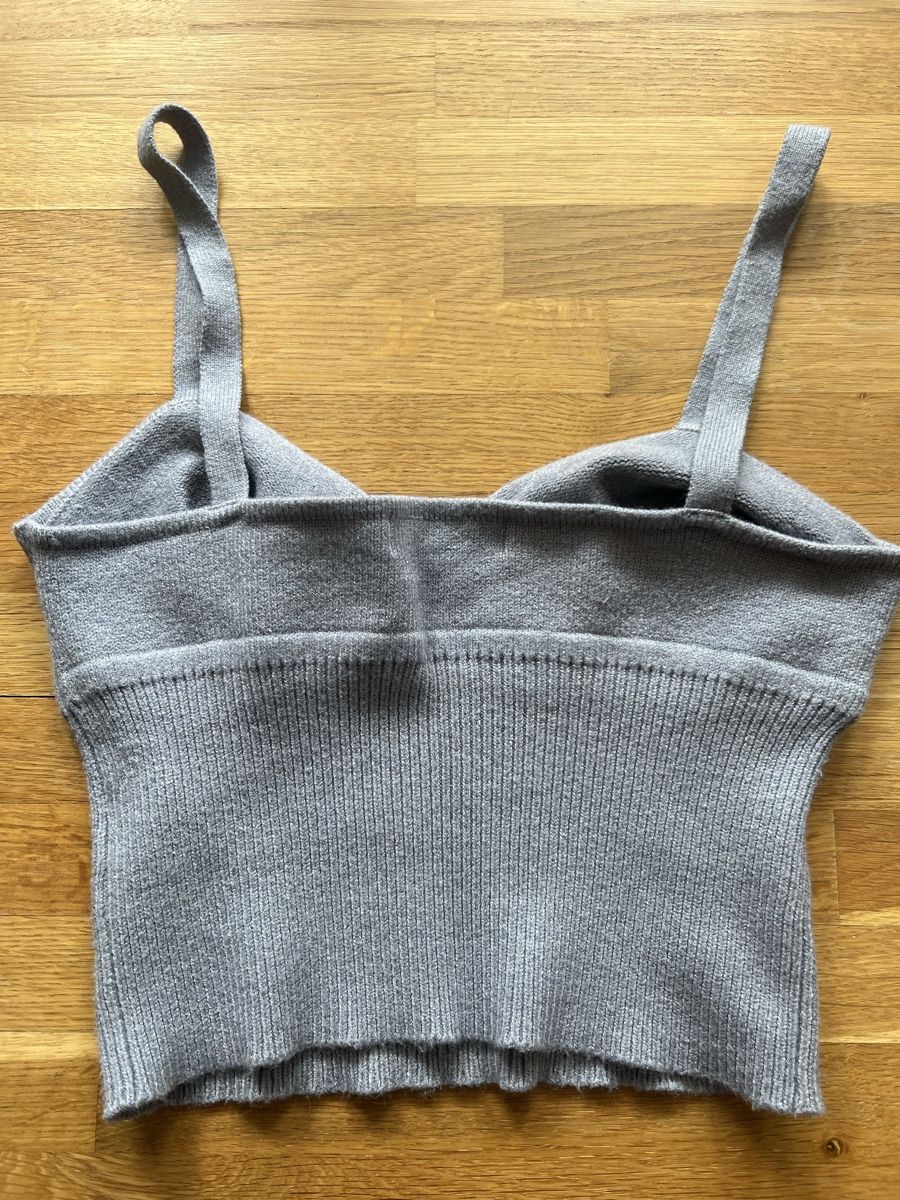 Top: Missguided Top – Nuovo (secondo la descrizione) da Bern venduto da lea_wf9x 1