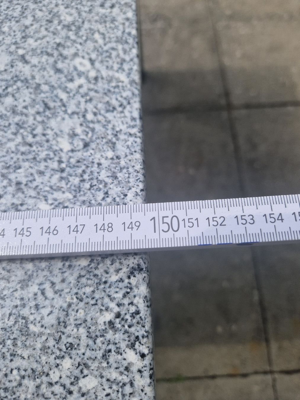 Tables: Gartentisch Granitoptik – D'occasion à Embrach par Boga85 3