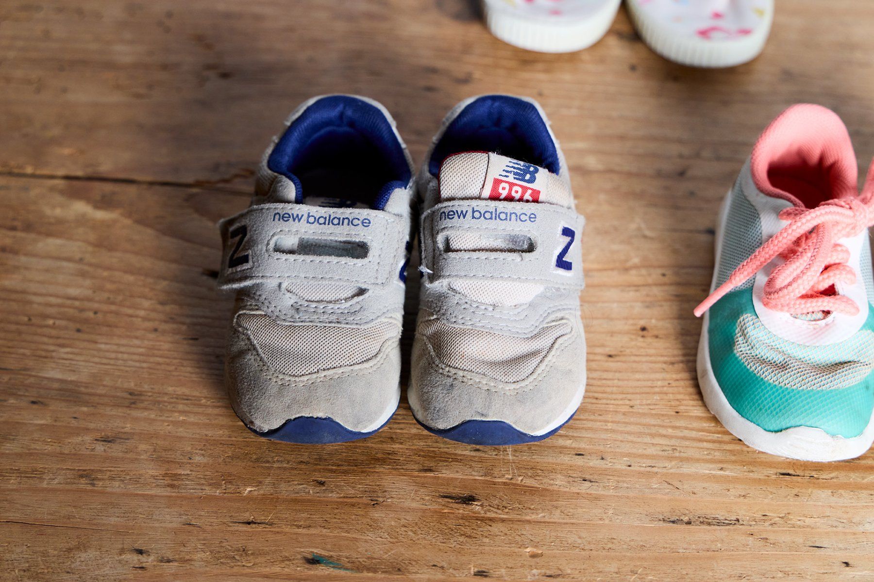 Scarpe per ragazzi: Schuhpaket Gr. 21-22 – Usato da Ennetbürgen venduto da JWBT 1