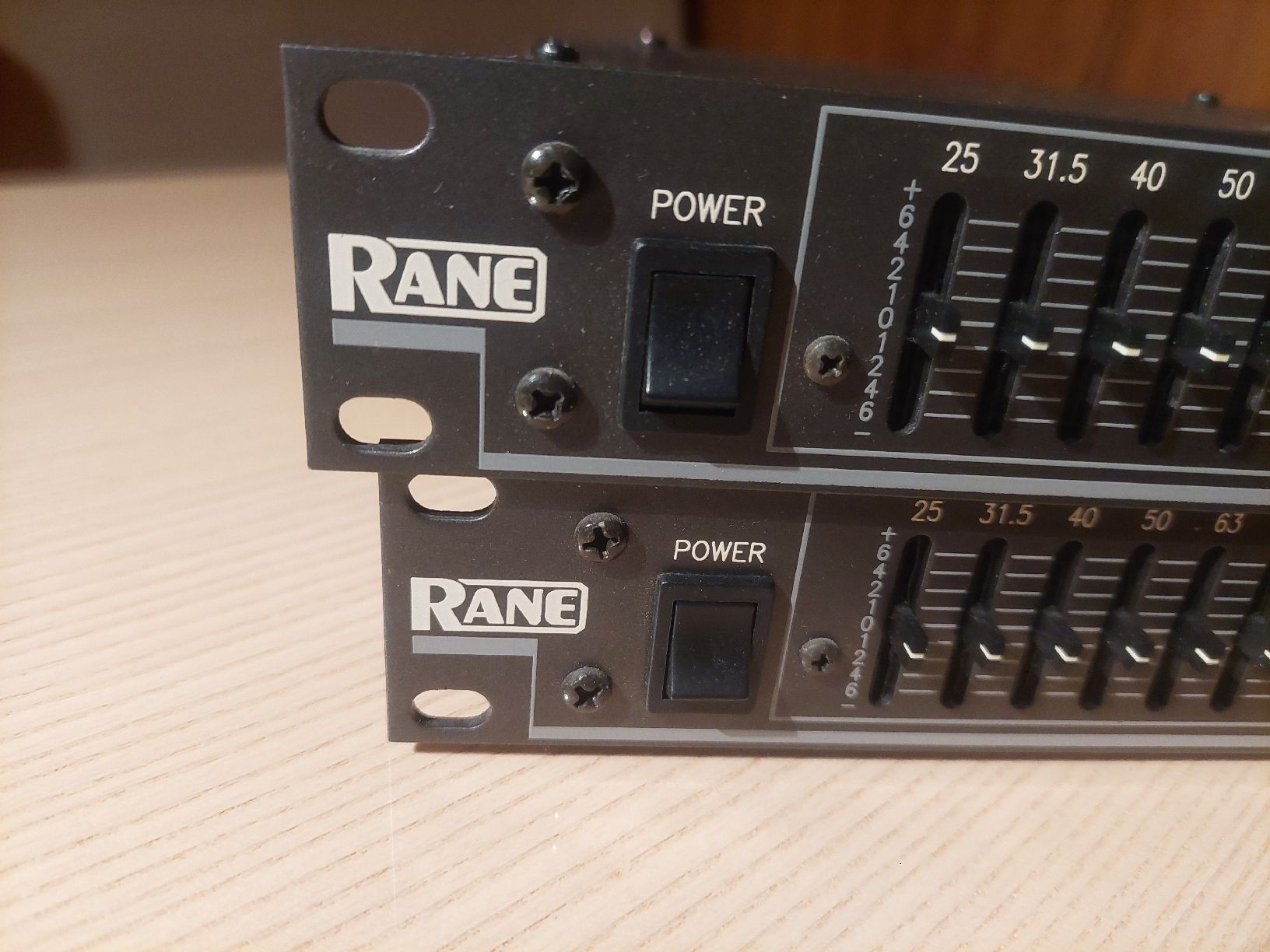 Rane Equalizer: 2x Rane ME 30 Graphic Equalizer Made In USA – Gebraucht aus Courtepin von Organikal 3