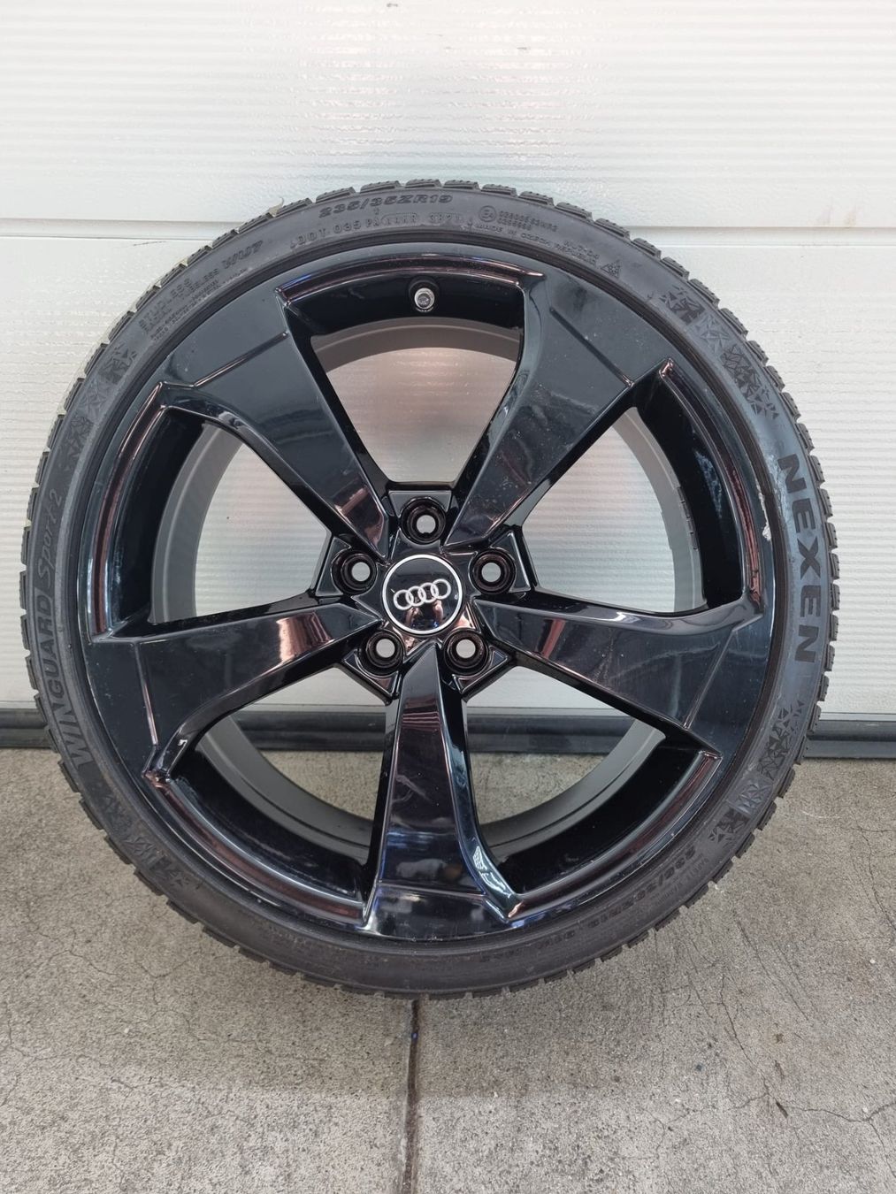 Audi Pneus & Kompletträder: Audi RS3 Winterräder 19 Zoll – Gebraucht aus Kirchdorf AG von Cartastic_AG 4