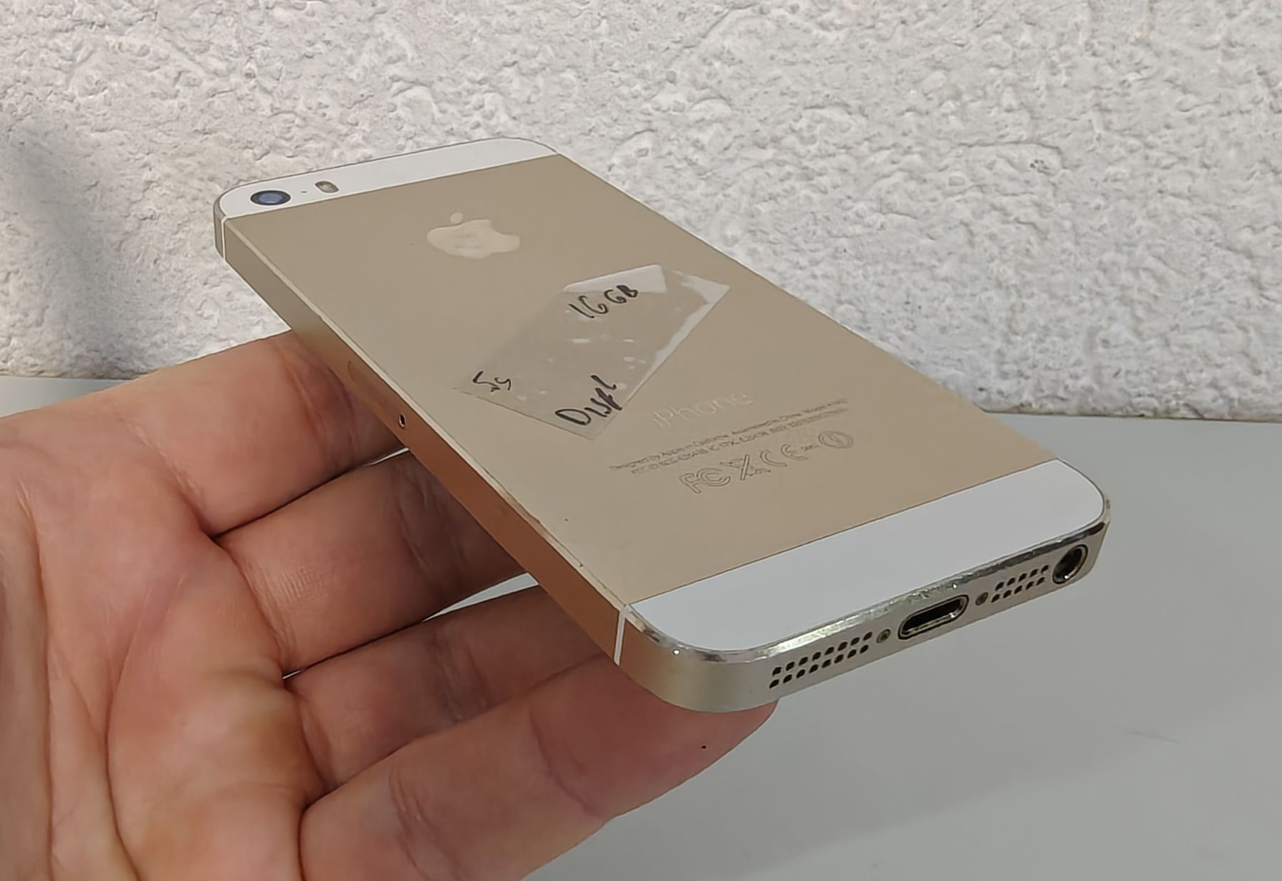 Apple Handys / Smartphones: iPhone 5s – Defekt aus Ehrendingen von Rocky985 3