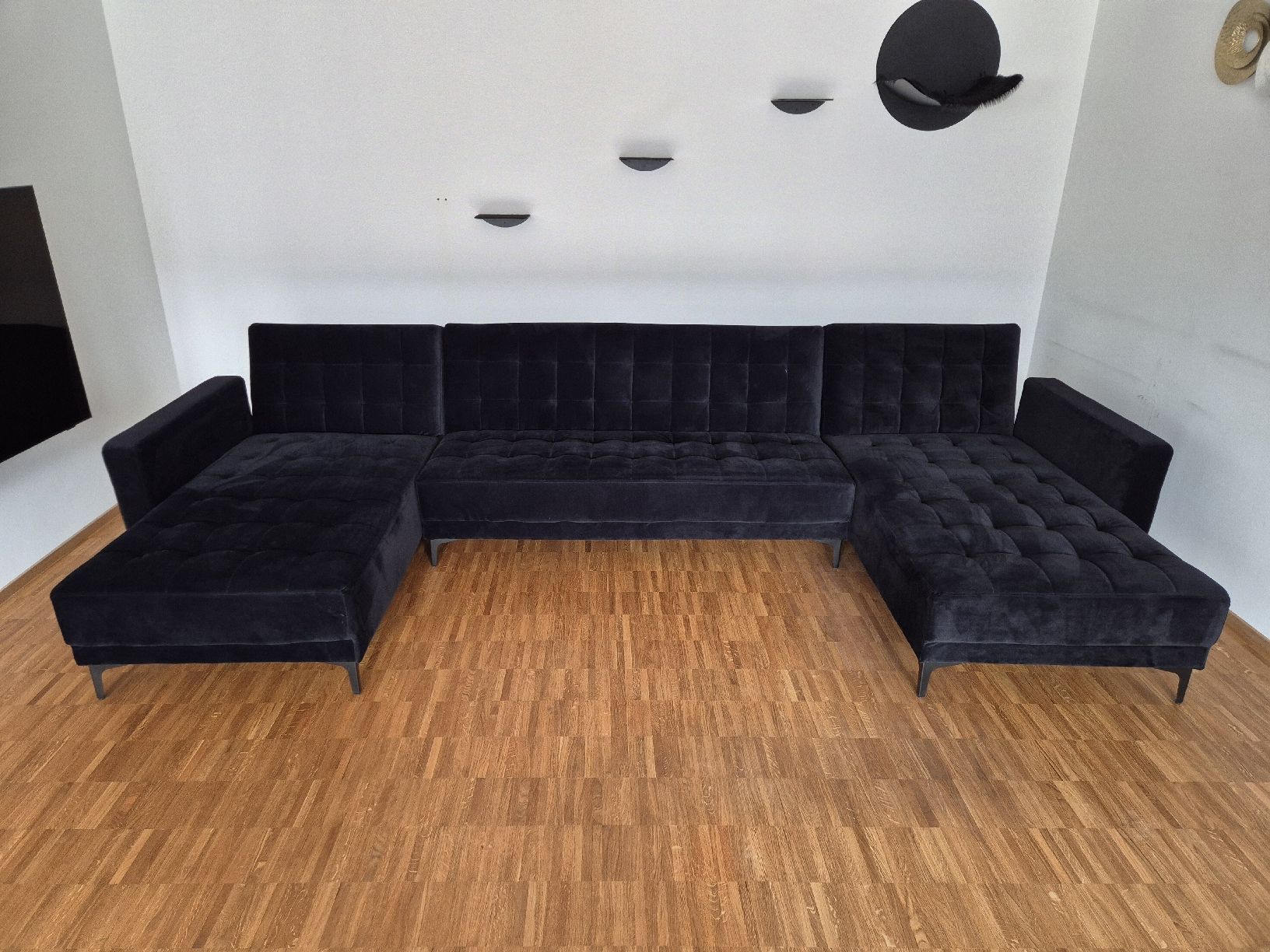 Beliani Divani: Grosses Ecksofa/Wohnlandschaft – Usato da Basel venduto da SBAW