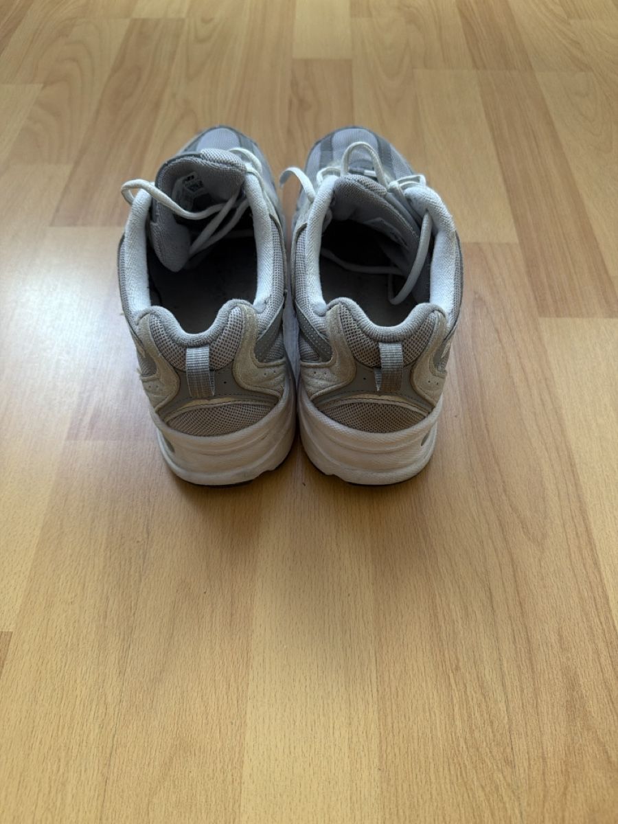 Scarpe da uomo: New balance 530 – Usato da Oberburg venduto da Mi-100_ 3