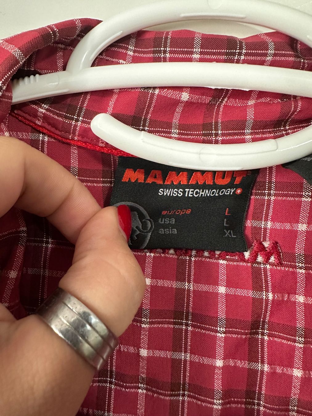 Mammut Hemden: Mammut Hemd rot (L) – Gebraucht aus Schaan von Hermine2018 1