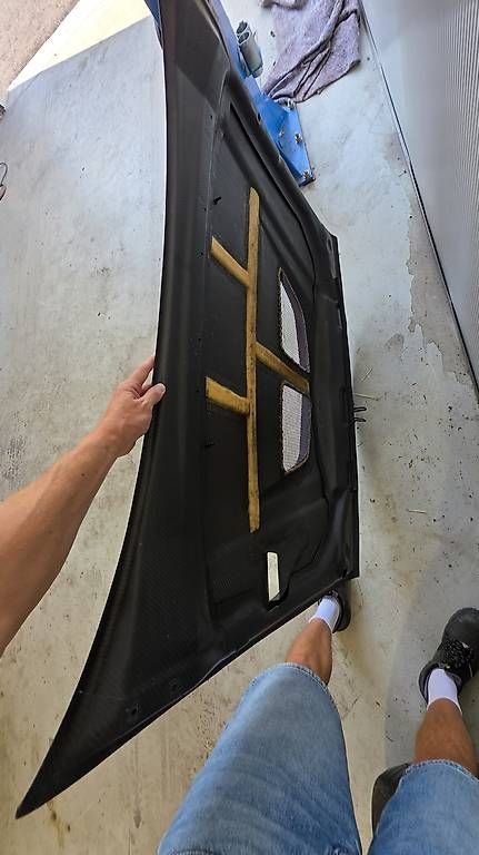 Tutti pezzi di ricambio auto: Mitsubishi Lancer Evo 6 – Usato da Birgisch venduto da tschuggen111