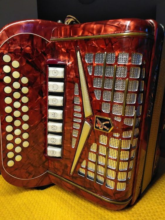 Diatonisches Akkordeon Hohner Norma IV CF Kaufen auf Ricardo