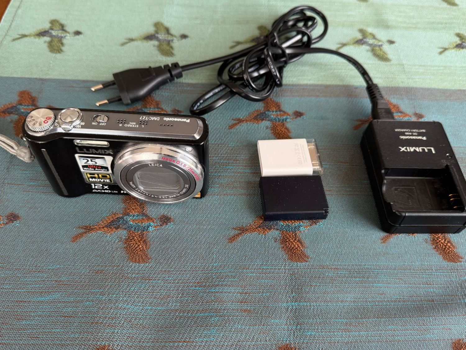 Panasonic Fotocamera: Panasonic Lumix DMC-TZ7 – Usato da Schafisheim venduto da Hani83 4