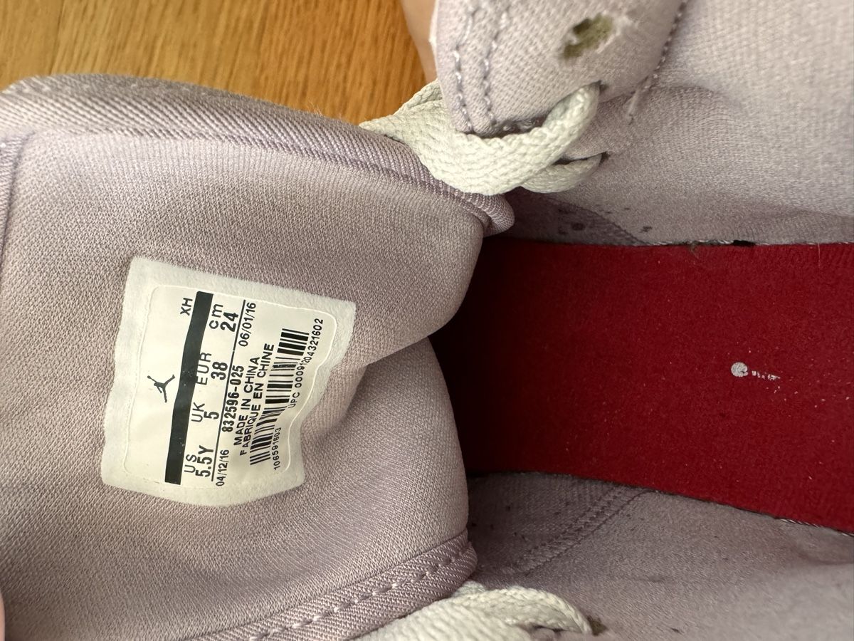 Jordan Scarpe da donna: Nike Jordan 1 Mid Cherry Blossom – Nuovo (secondo la descrizione) da Luzern venduto da raquel.m 4