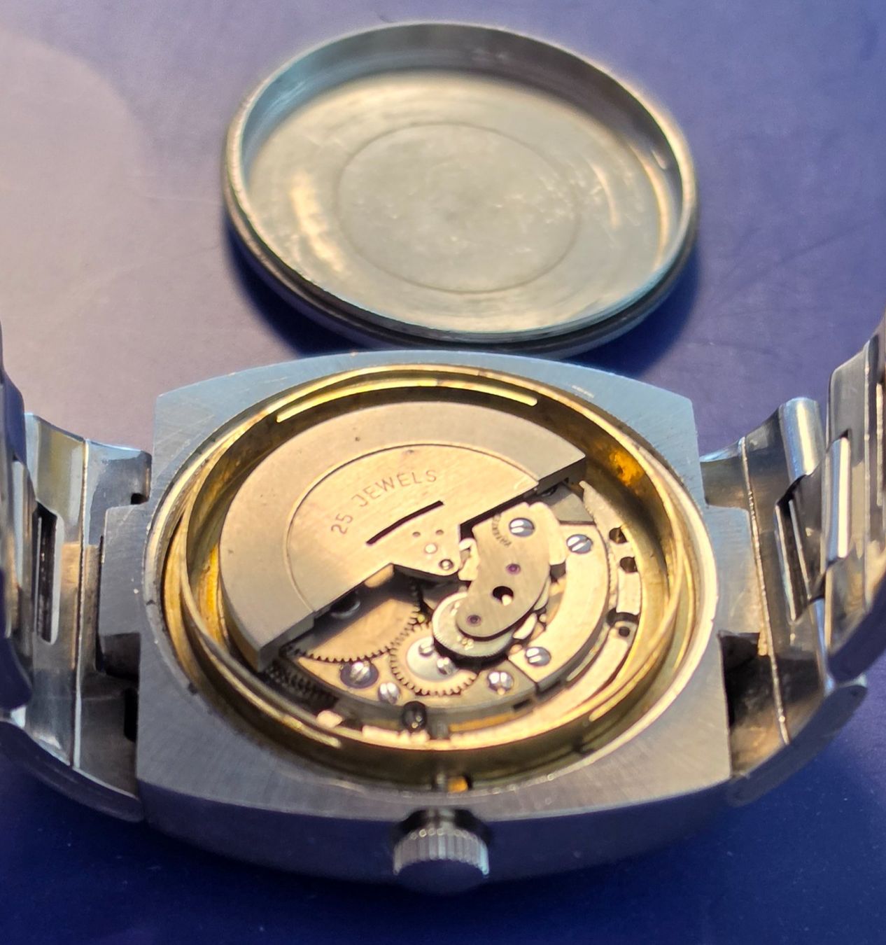 Bucherer Orologi: VINTAGE BUCHERER JUMP HOURS AUTOMATIC MEGA RAR – Difettoso da Neftenbach venduto da Taschen-Uhren 2