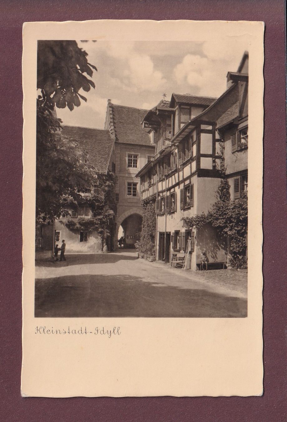 Cartoline postali: BERN - Kleinstadt-Idyll - 1937 – Usato da Pully venduto da nicecards