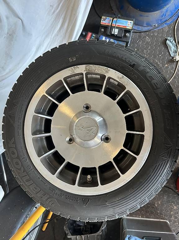 Tutti pezzi di ricambio auto: Renault 5 Turbo Winterreifen – Usato da Stein AG venduto da Relsa 1