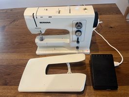 Bernina 831, guter Zustand