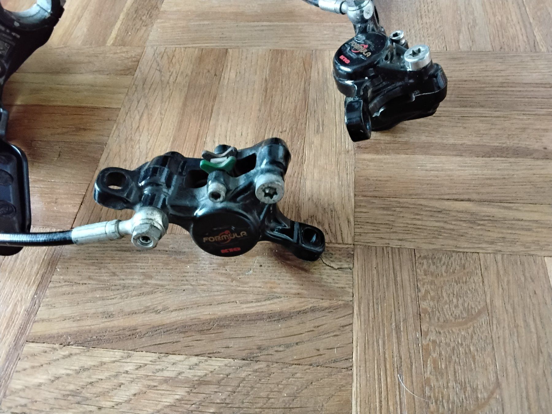 Pezzi di ricambio: Formula ORO Scheinebremsen-Set vr+ hr – Usato da Lohn-Ammannsegg venduto da analogis 2